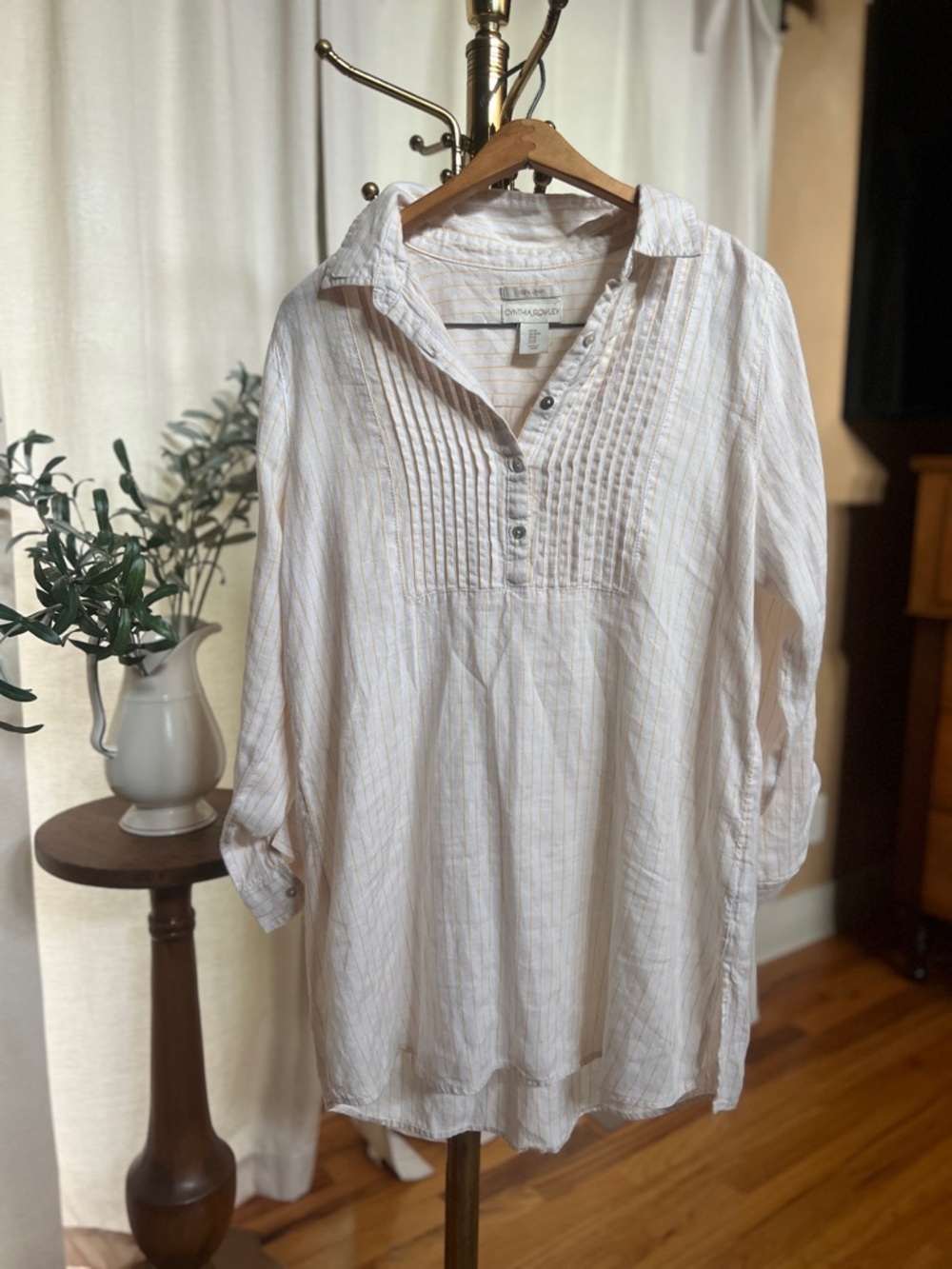 Cynthia Rowley 100% Linen Soft Cream Pintuck Tunic Blouse
